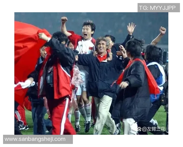 足球明星珍贵瞬间集锦不可错过的罕见照片全览